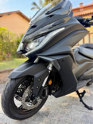 KYMCO AK 550i KYMCO AK 550i